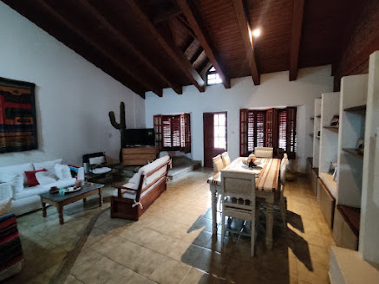 propiedad tipo chalet - EXCELENTE